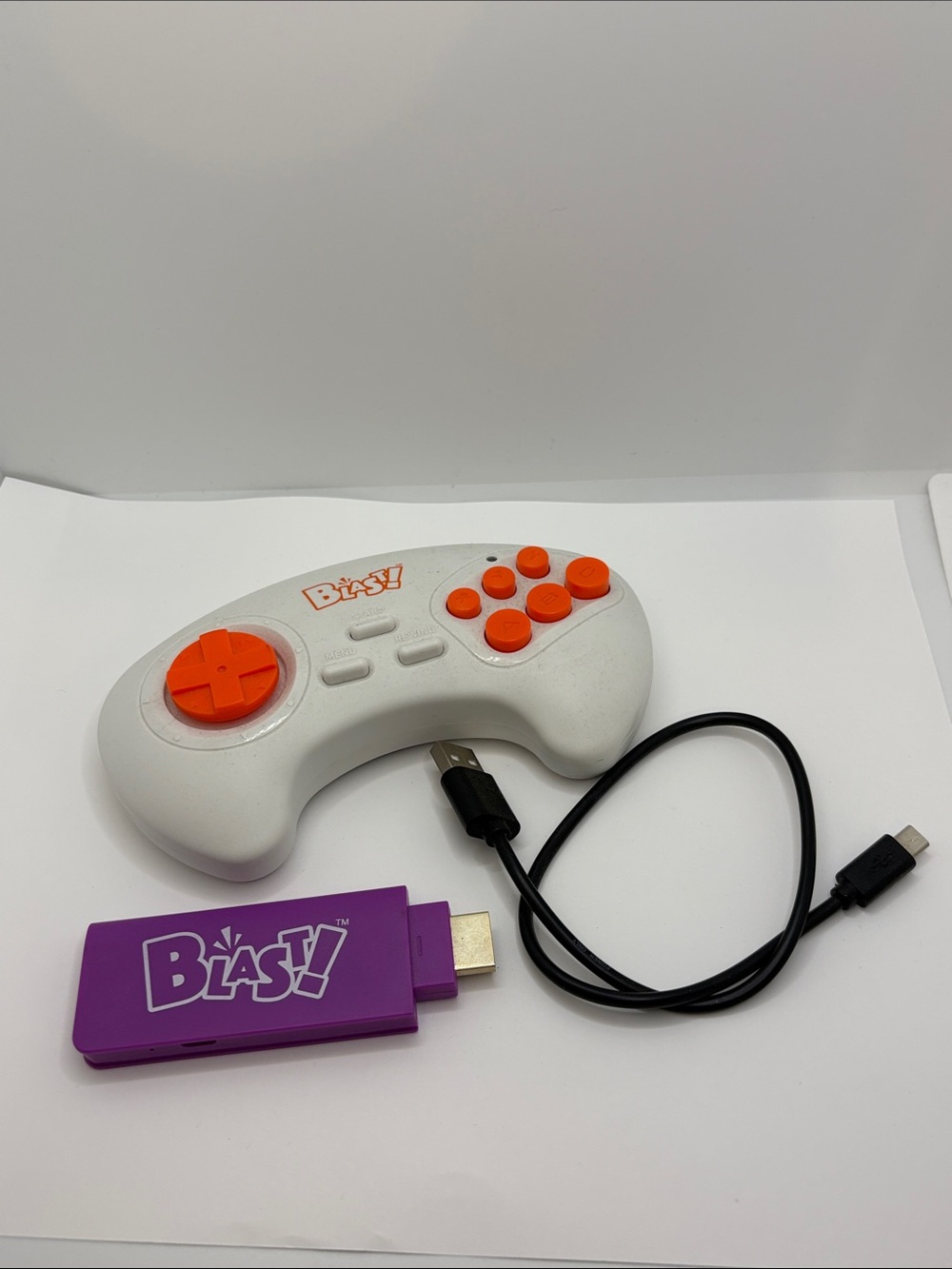 Atari Flashback Blast Asteroids 20 built-in games HDMI dongle wireless controlle